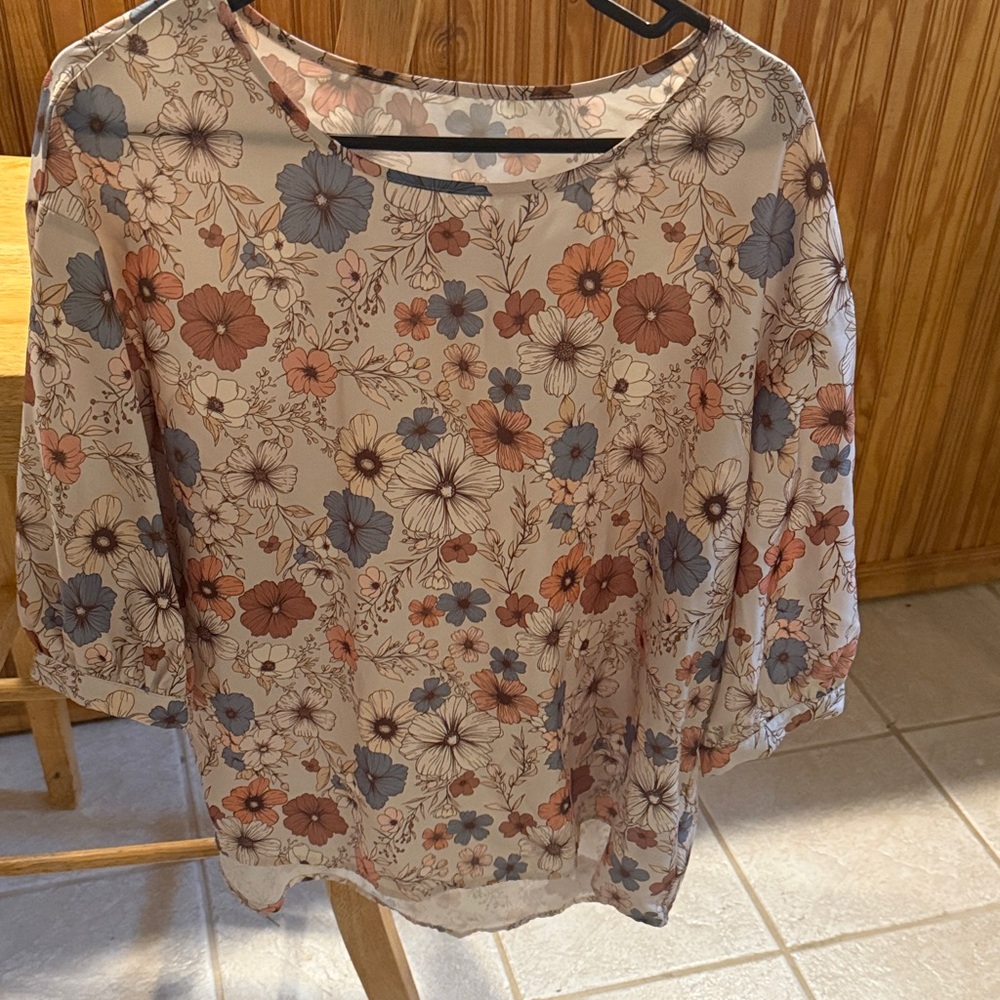 Floral Scoop Neck Blouse - Cream with Pink & Blue Flowers